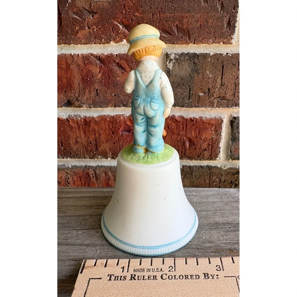 Vintage‎ 1981 Holly Hobbie Robbie Porcelain Sculpted Bell WWA Designers Coll EUC